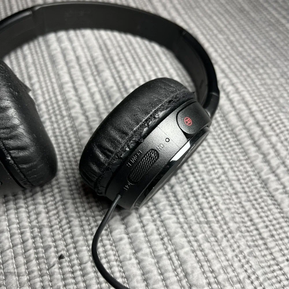 Sony MDR-ZX110NC Noise Canceling‎ On-Ear Headphones – Black